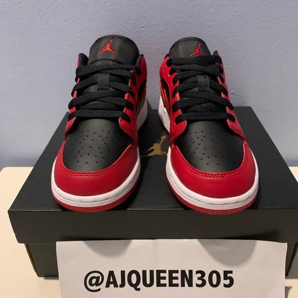 Air Jordan 1 Low GS 606 - Picture 3 of 5